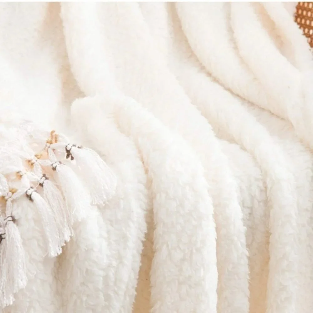 Light Cream Farmhouse Cozy Sherpa Bohemian Tassel Thick Throw Sofa/Bed Blanket
